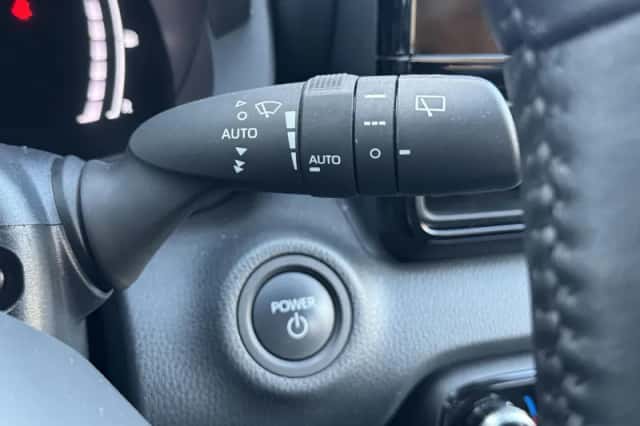 Toyota Yaris (2025) thumbnail 33