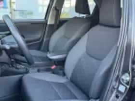 Toyota Yaris (2025) thumbnail 43