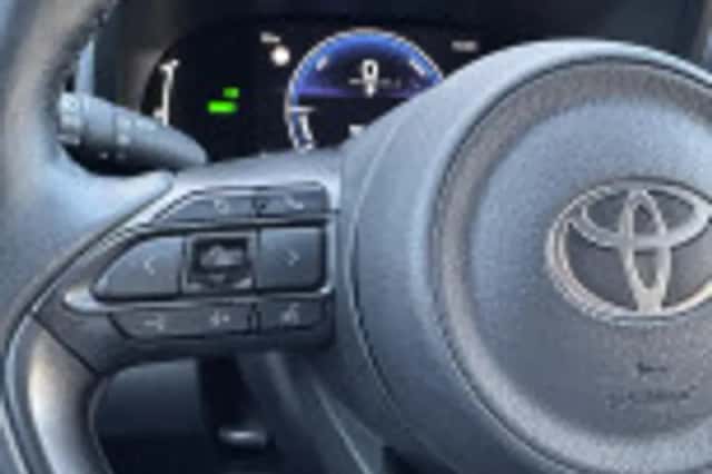 Toyota Yaris (2025) thumbnail 60
