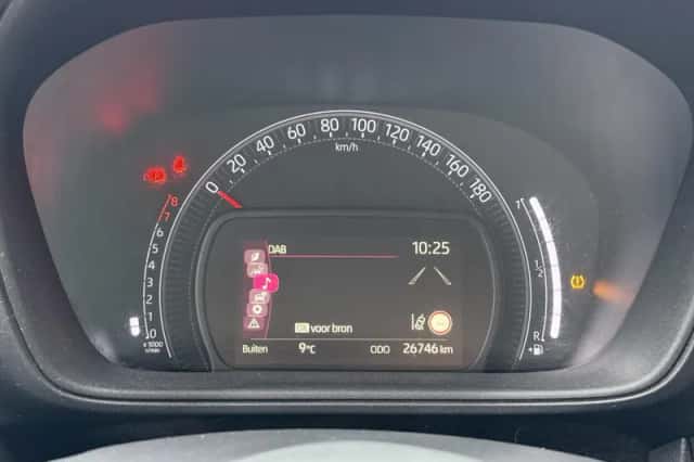 Toyota Aygo X (2024) thumbnail 12