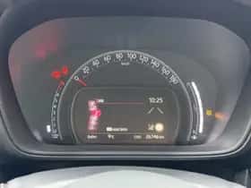 Toyota Aygo X (2024) thumbnail 12