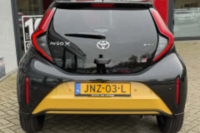Toyota Aygo X (2025) thumbnail 3