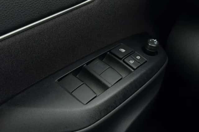 Toyota Yaris Cross (2024) thumbnail 16