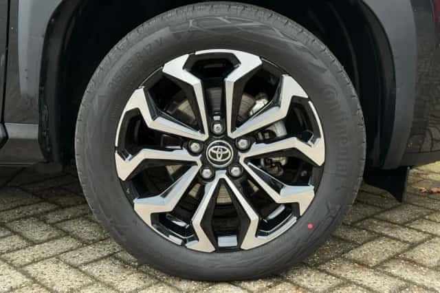 Toyota Yaris Cross (2024) thumbnail 28