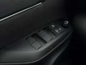 Toyota Yaris Cross (2024) thumbnail 41