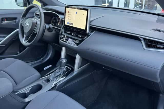 Toyota Corolla (2025) thumbnail 8
