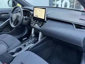 Toyota Corolla (2025) thumbnail 8