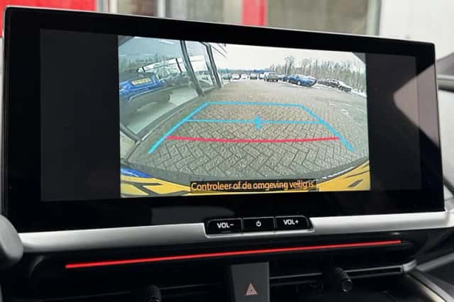 Toyota C hr (2025) thumbnail 27