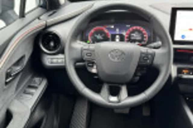Toyota C hr (2025) thumbnail 43