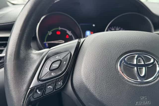 Toyota C hr (2023) thumbnail 21