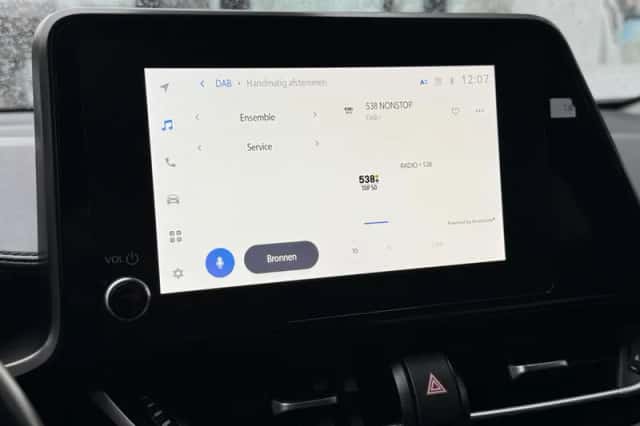 Toyota C hr (2023) thumbnail 23