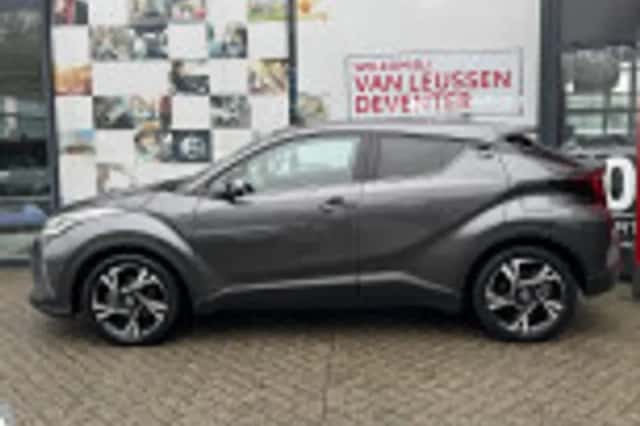 Toyota C hr (2023) thumbnail 33
