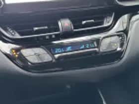 Toyota C hr (2023) thumbnail 36