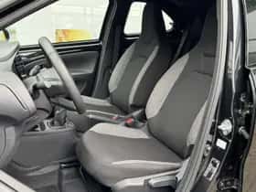 Toyota Aygo X (2025) thumbnail 12