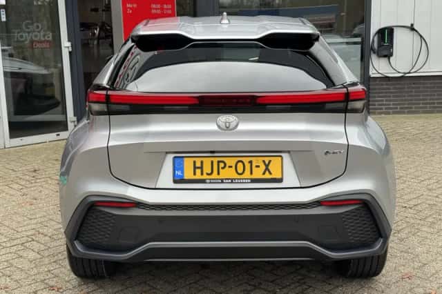Toyota C hr (2025) thumbnail 14