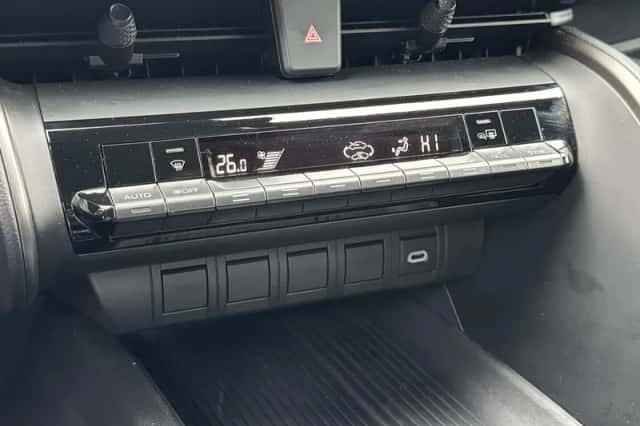 Toyota C hr (2025) thumbnail 19