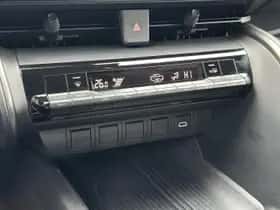 Toyota C hr (2025) thumbnail 19