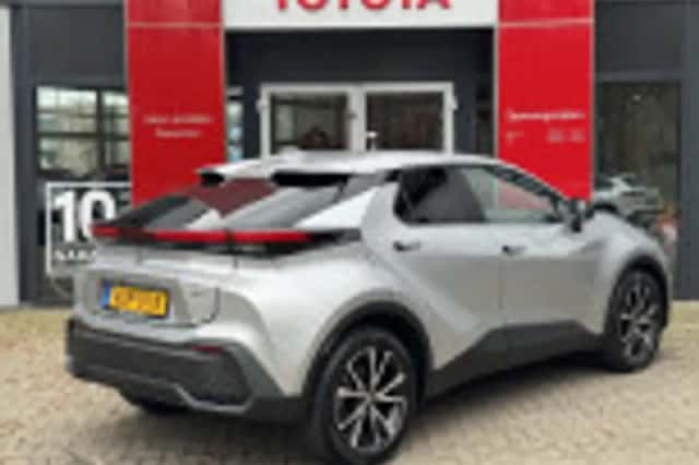 Toyota C hr (2025) thumbnail 31