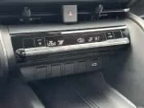 Toyota C hr (2025) thumbnail 40