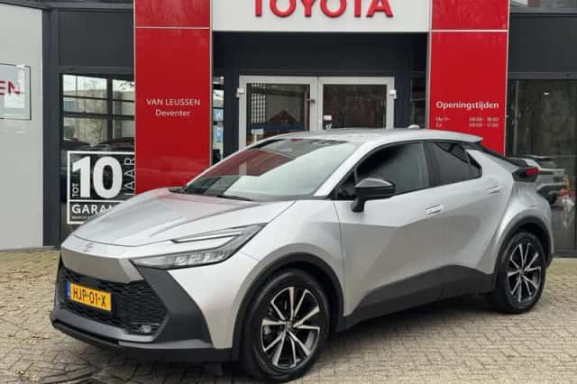 Toyota C hr (2025) thumbnail 7