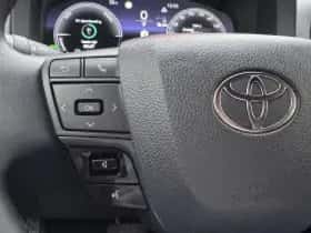 Toyota C hr (2025) thumbnail 3