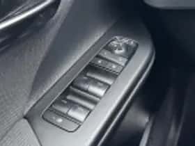 Toyota C hr (2025) thumbnail 39