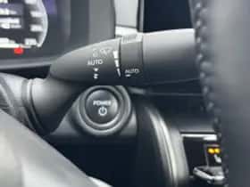 Toyota C hr (2025) thumbnail 5