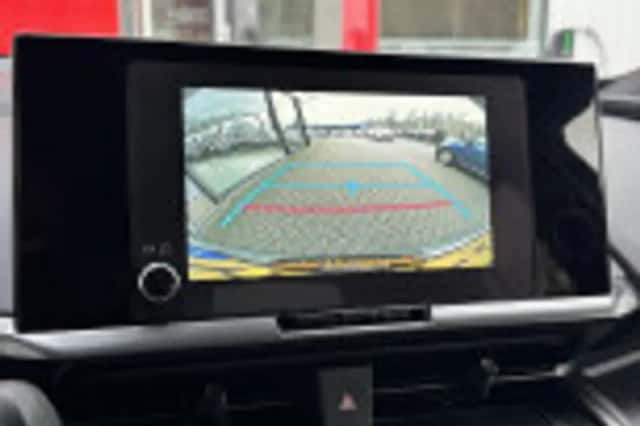 Toyota C hr (2025) thumbnail 49