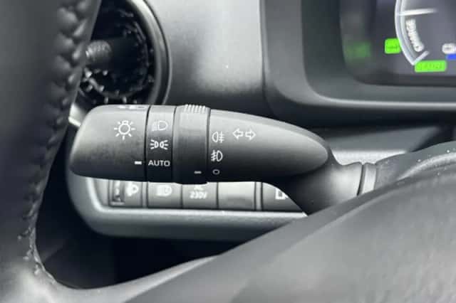 Toyota C hr (2025) thumbnail 70