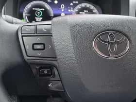 Toyota C hr (2025) thumbnail 9