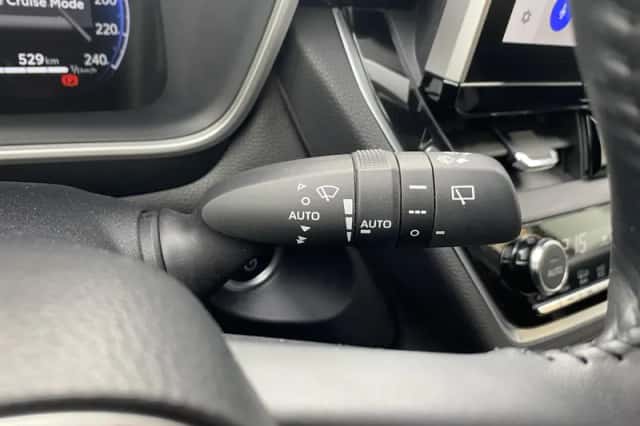 Toyota Corolla (2023) thumbnail 35
