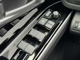 Toyota bZ4X (2025) thumbnail 20