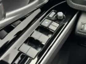 Toyota bZ4X (2025) thumbnail 41