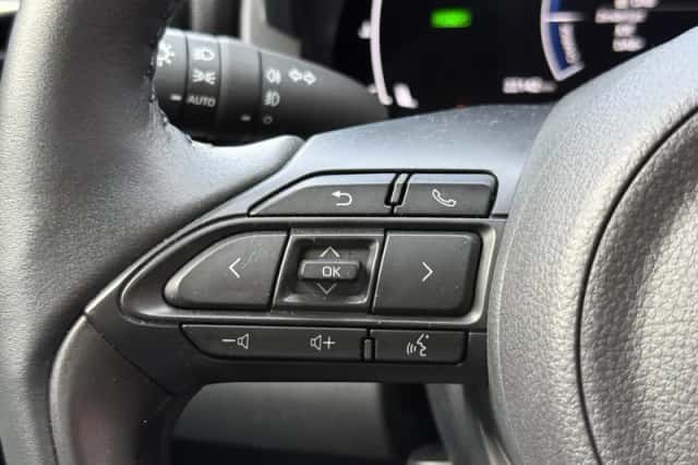 Toyota Yaris Cross (2025) thumbnail 14
