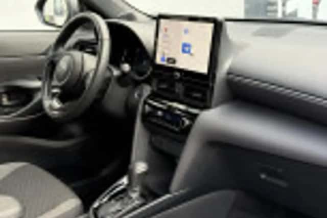 Toyota Yaris Cross (2025) thumbnail 33
