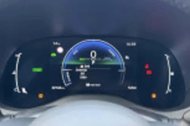 Toyota Yaris Cross (2025) thumbnail 35