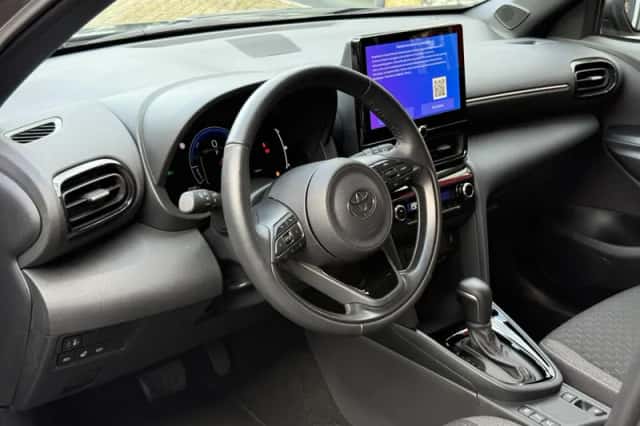 Toyota Yaris Cross (2025) thumbnail 8