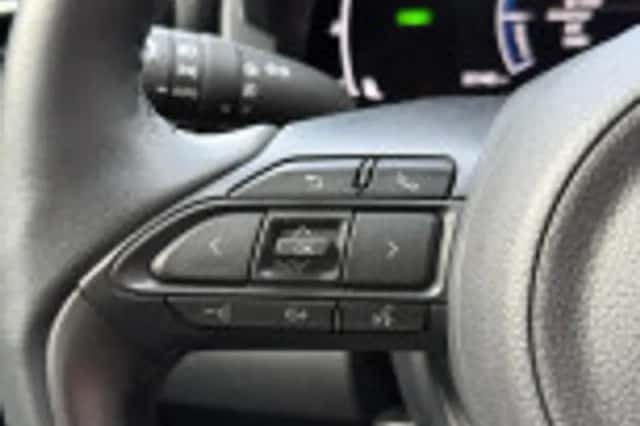 Toyota Yaris Cross (2025) thumbnail 35