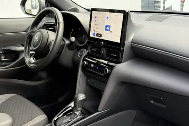 Toyota Yaris Cross (2025) thumbnail 55