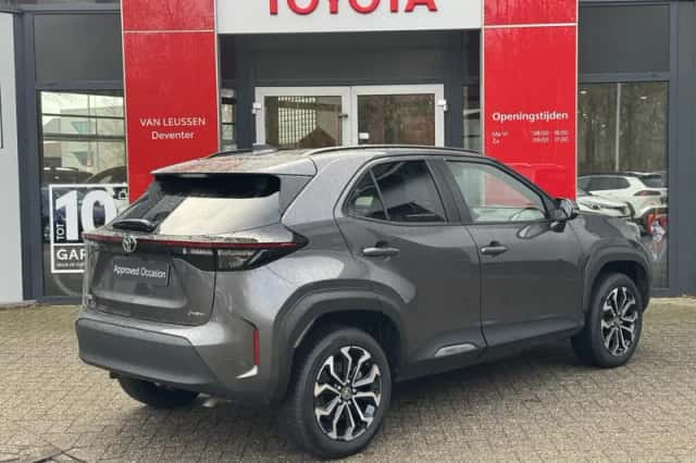 Toyota Yaris Cross (2025) thumbnail 25