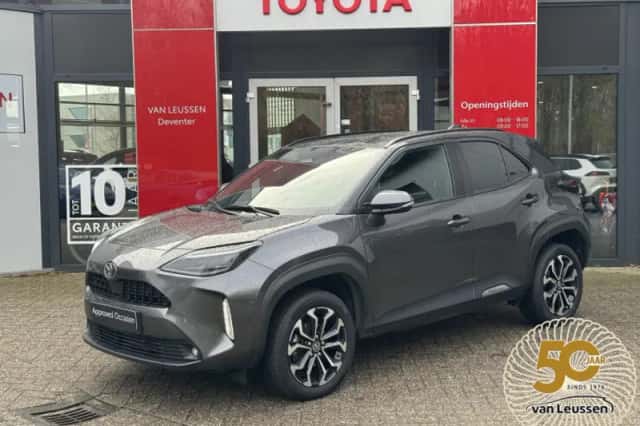 Toyota Yaris Cross (2025) thumbnail 1