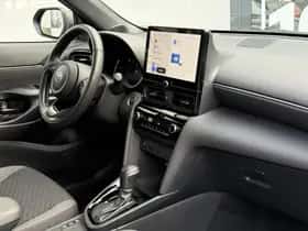 Toyota Yaris Cross (2025) thumbnail 2