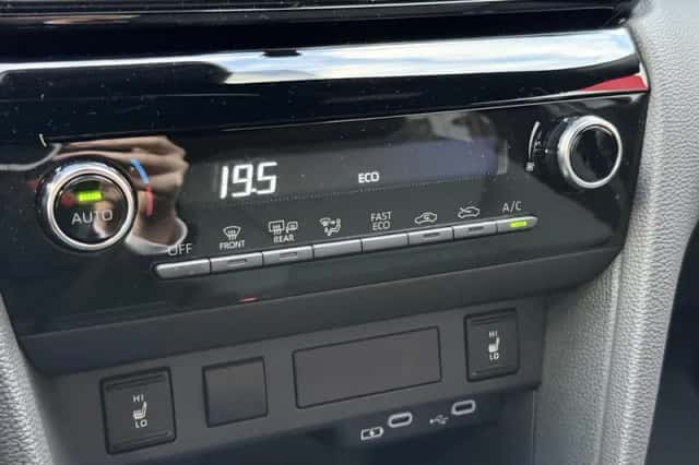 Toyota Yaris Cross (2025) thumbnail 19