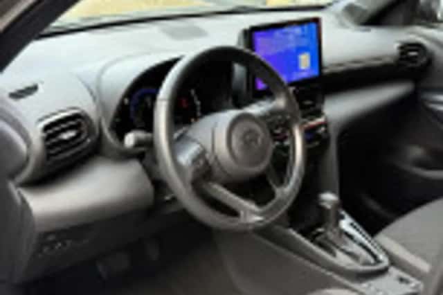 Toyota Yaris Cross (2025) thumbnail 30