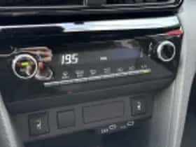 Toyota Yaris Cross (2025) thumbnail 38