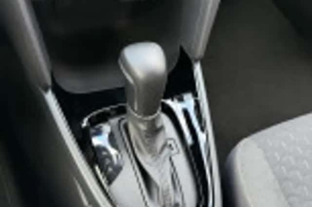 Toyota Yaris Cross (2025) thumbnail 39