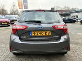 Toyota Yaris (2017) thumbnail 15