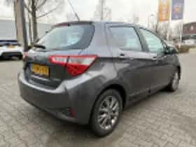 Toyota Yaris (2017) thumbnail 36