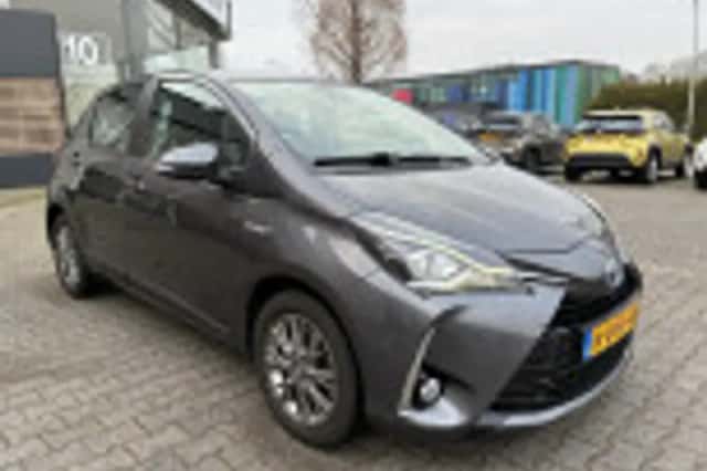Toyota Yaris (2017) thumbnail 40