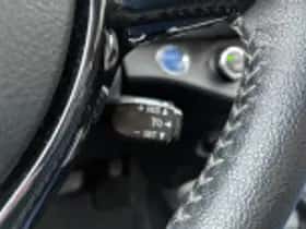 Toyota Yaris (2017) thumbnail 53